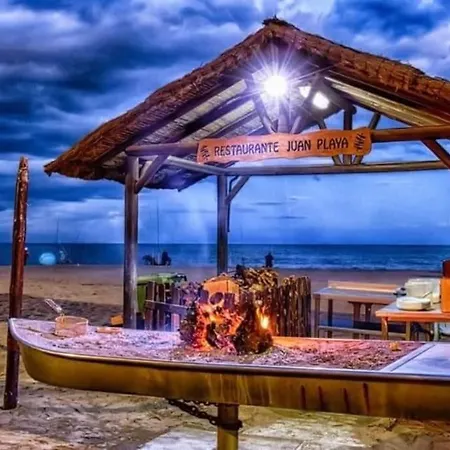 Higueronrentals Afrika Апартаменты Малага